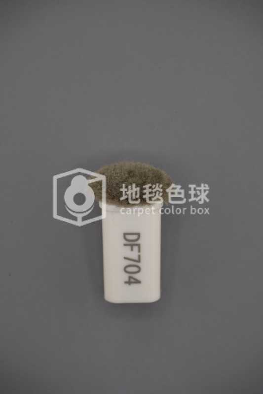 DF704