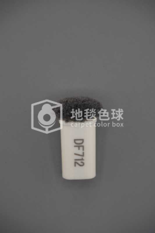 DF712